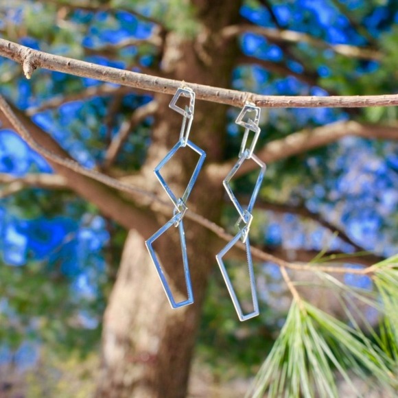 Silver Chunky Chain link Long Drop Dangle earrings - Picture 5 of 7